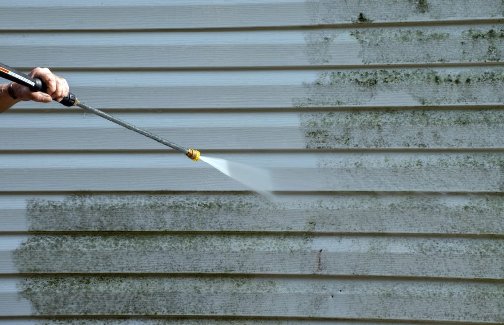 Pressure Washing Business in Indianapolis. My Guy Services locally proving best power washing services in Indianapolis since 2012